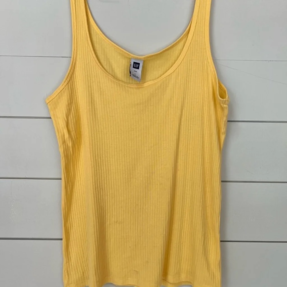 Gap brand Ladies L Tank Top